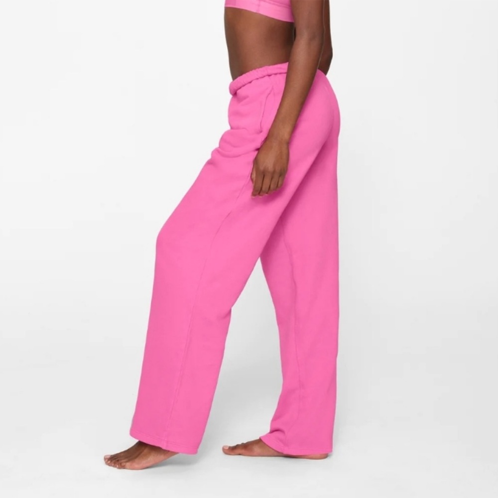 SKIMS Pink Relaxed Wide-Leg Sweatpants